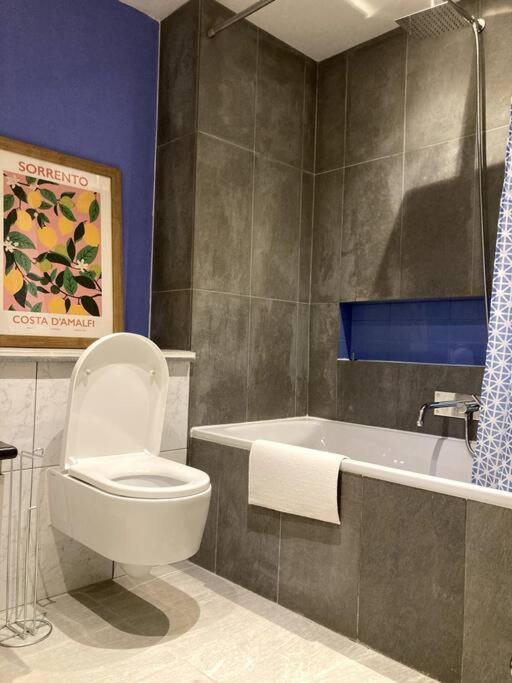 Апартаменти Stylish 2 Bed Accessible Flat Perfect Location Глазго Екстер'єр фото