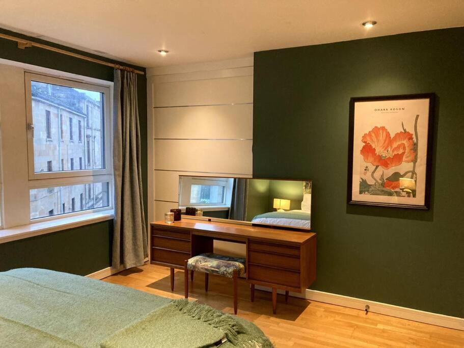 Апартаменти Stylish 2 Bed Accessible Flat Perfect Location Глазго Екстер'єр фото